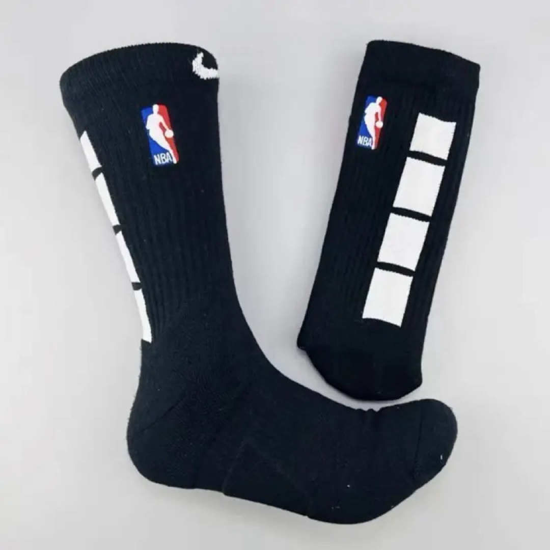 ★【新品未使用】ナイキNIKE NBA バスケットボール ソックス　靴下 2足 メンズのレッグウェア(ソックス)の商品写真