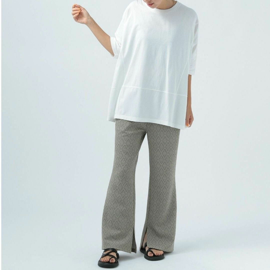 BAYFLOW(ベイフロー)の新品タグ付き BAYFLOW キリカエポンチョTシャツ レディースのトップス(Tシャツ(半袖/袖なし))の商品写真