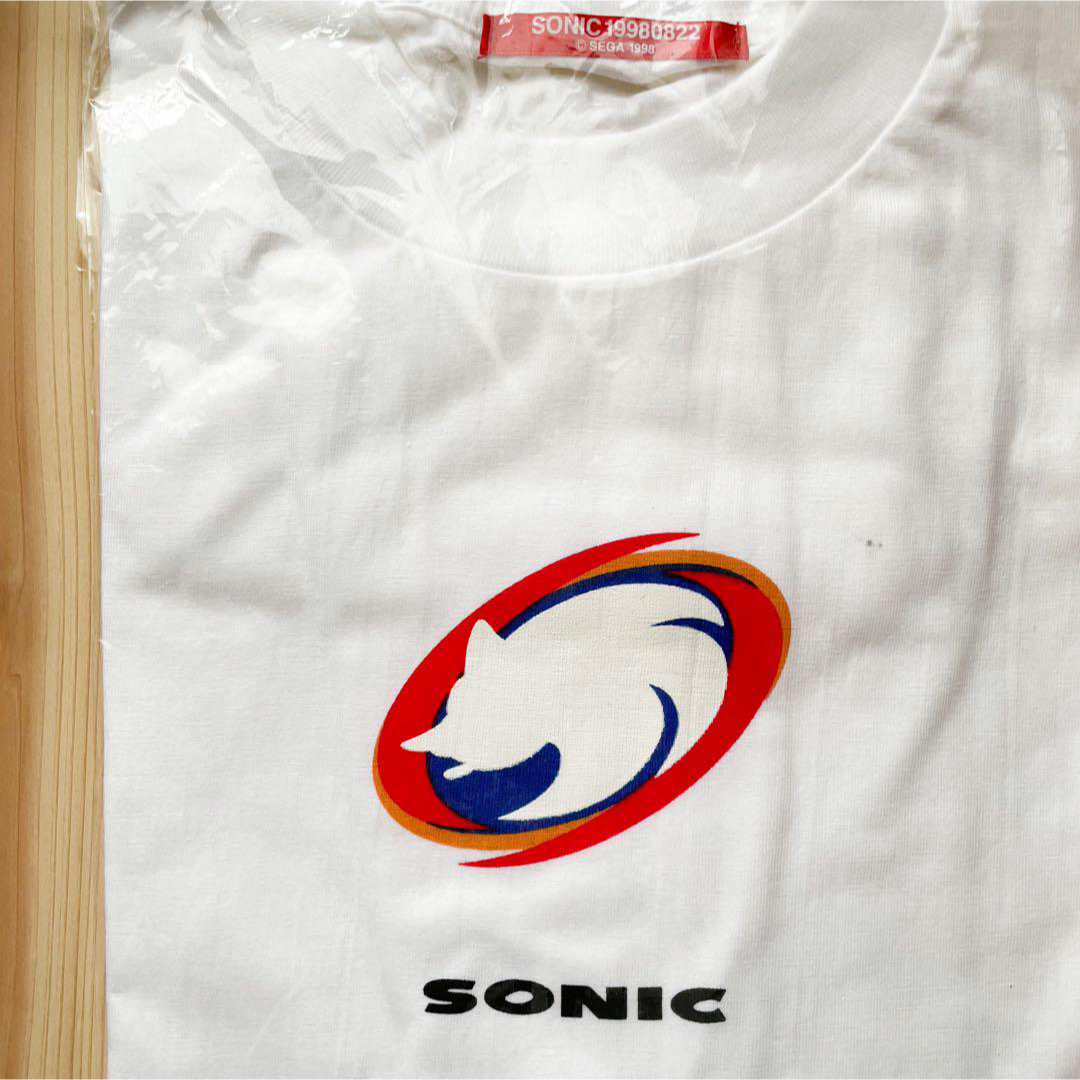 MAISON KITSUNE'(メゾンキツネ)のレア 非売品 ソニックアドベンチャー Tシャツ SONIC ADVENTURE メンズのトップス(Tシャツ/カットソー(半袖/袖なし))の商品写真