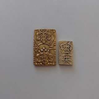 明治二分金◆天保二朱金◆2枚セットその②◆江戸金貨◆金台◆判金(貨幣)