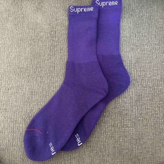 シュプリーム(Supreme)のSupreme Hanes ソックス　パープル(ソックス)