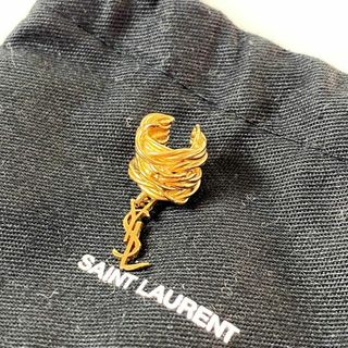 サンローラン(Saint Laurent)のサンローラン SAINT LAURANT イヤーカフ ロゴ スイング ゴールド(イヤーカフ)