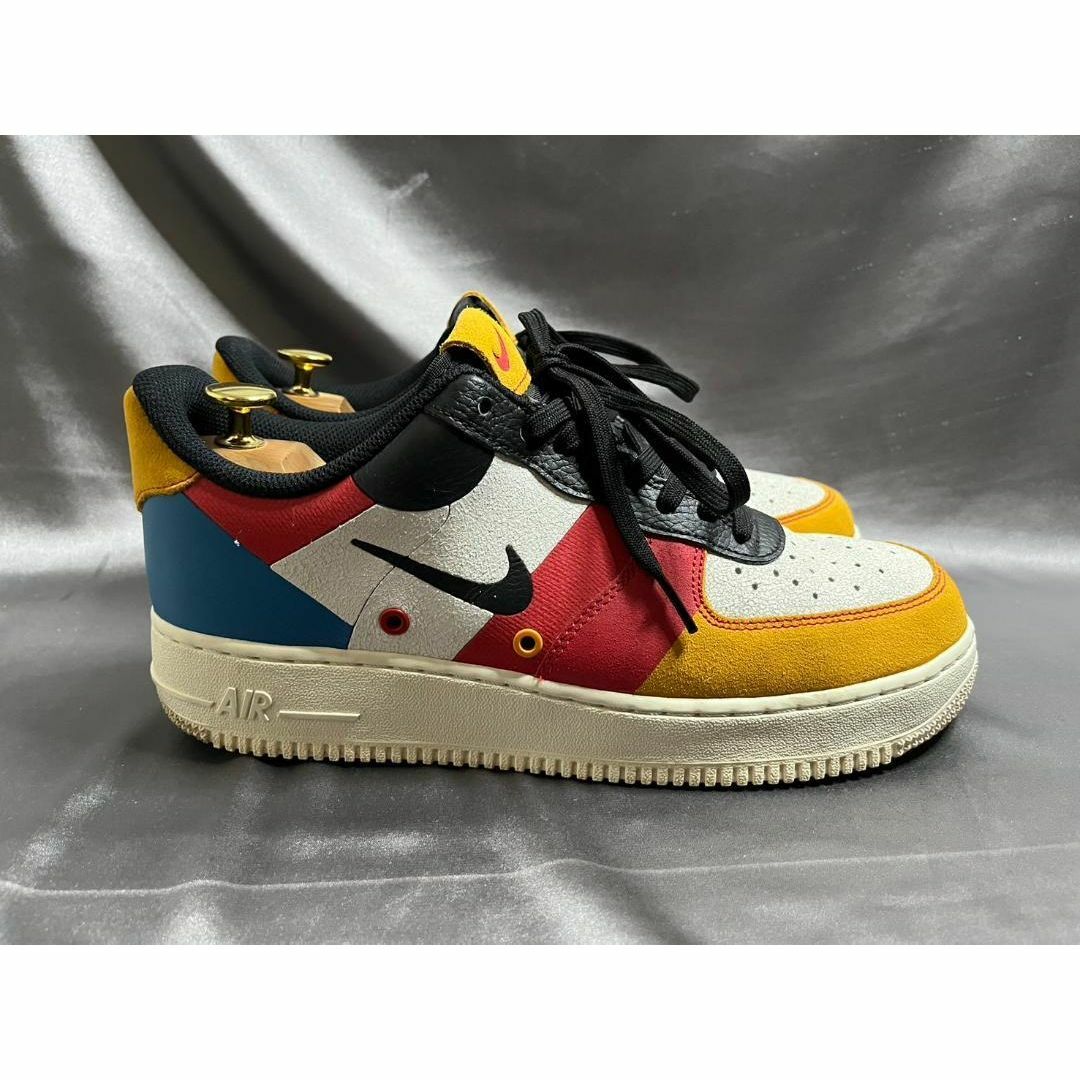 NIKE(ナイキ)の27cm NIKE AIR FORCE 1 '07 PREMIUM 1 メンズの靴/シューズ(スニーカー)の商品写真