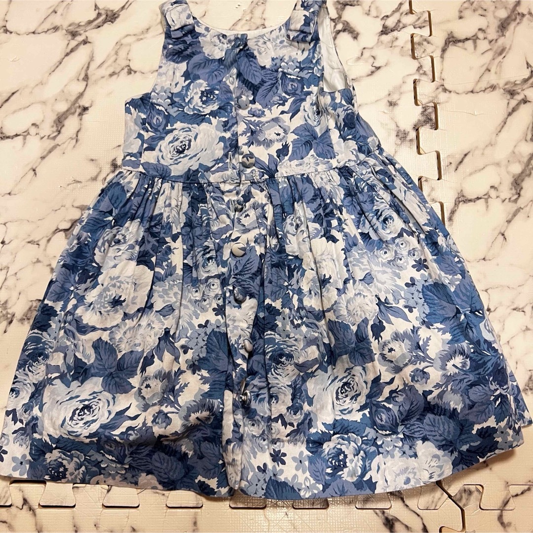 Ralph Lauren(ラルフローレン)のラルフローレン 花柄ワンピース　100サイズ　3T キッズ/ベビー/マタニティのキッズ服女の子用(90cm~)(ワンピース)の商品写真