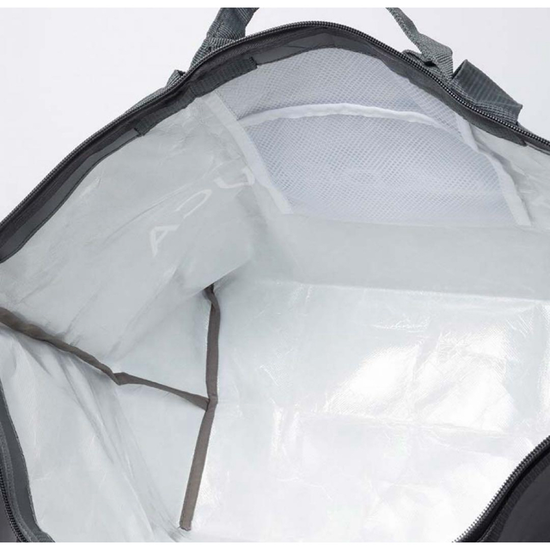 DEAN & DELUCA(ディーンアンドデルーカ)の【新品】ディーンアンドデルーカ トラベルバッグ再生PET レディースのバッグ(エコバッグ)の商品写真