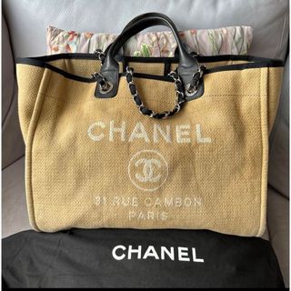 CHANEL - CHANEL ドーヴィルトートバッグ