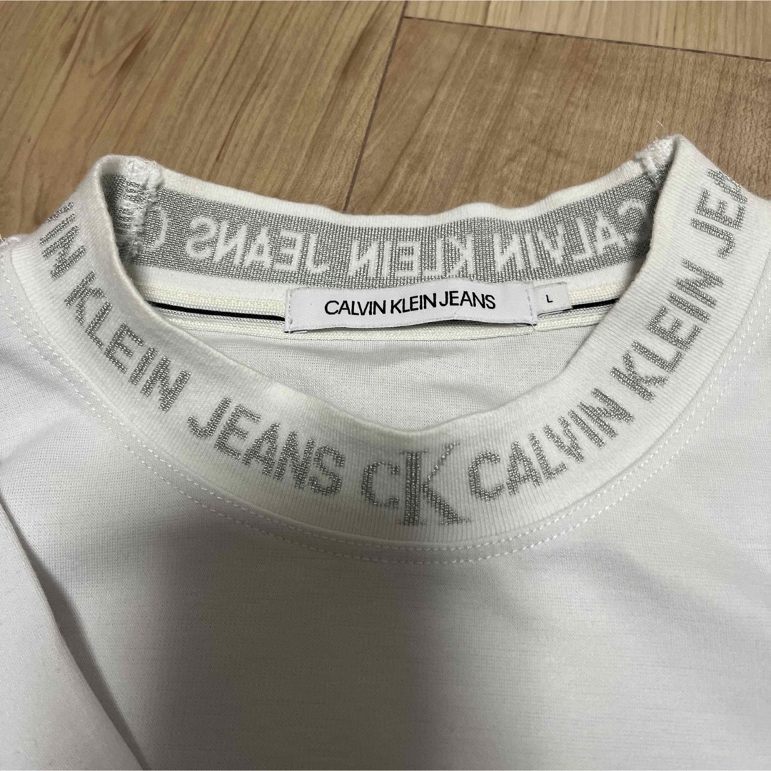 Calvin Klein(カルバンクライン)のカルバンクライン　ロゴ　Tシャツ　L レディースのトップス(Tシャツ(半袖/袖なし))の商品写真