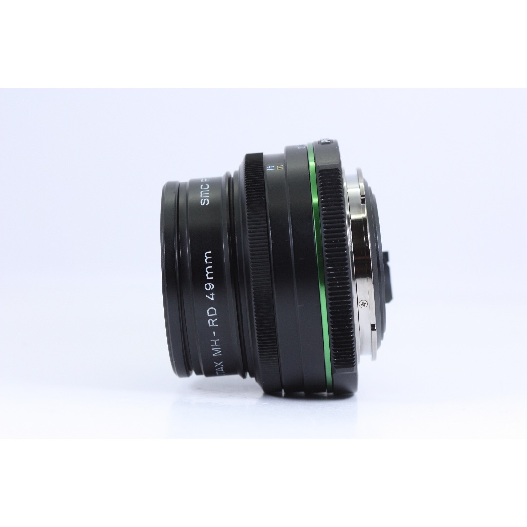 PENTAX(ペンタックス)のPENTAX SMC-DA 70mm F2.4 LIMITED 新品級#251 スマホ/家電/カメラのカメラ(レンズ(単焦点))の商品写真