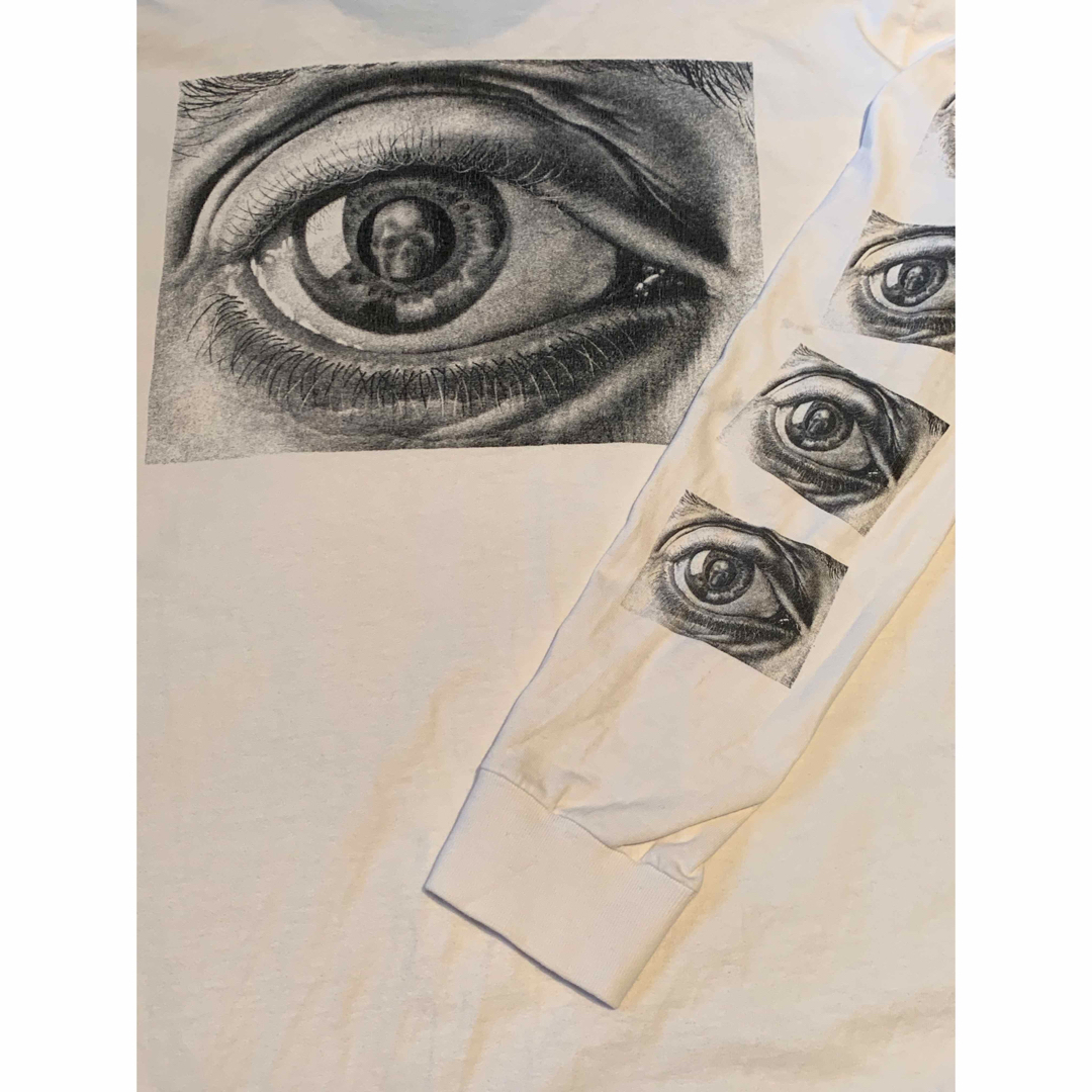 Supreme(シュプリーム)のsupreme M.C.Escher Eye L/S Tee メンズのトップス(Tシャツ/カットソー(七分/長袖))の商品写真