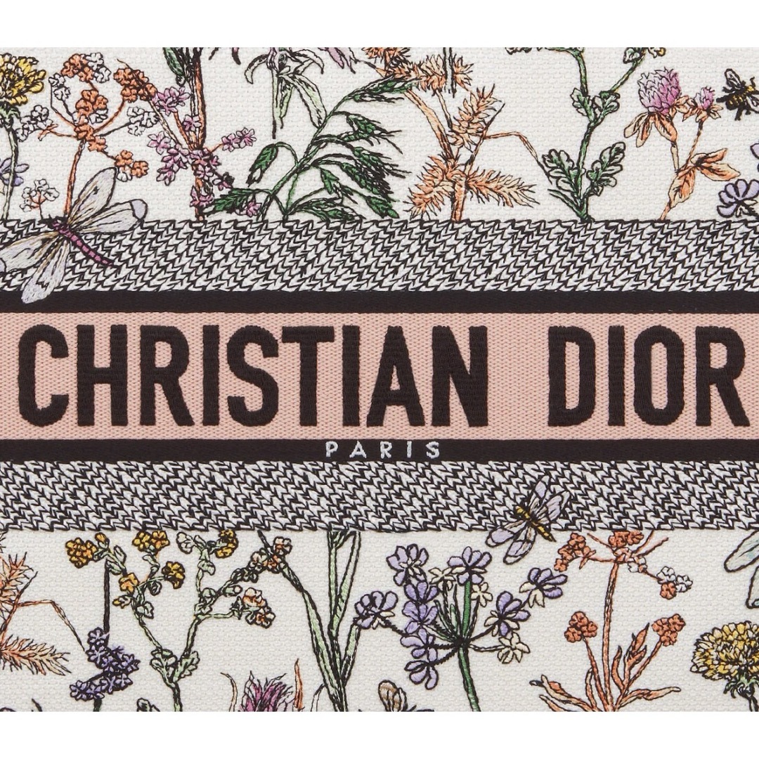 Christian Dior(クリスチャンディオール)の新品 定価以下 DIOR BOOK TOTE ミディアムバッグ ホワイト レディースのバッグ(トートバッグ)の商品写真