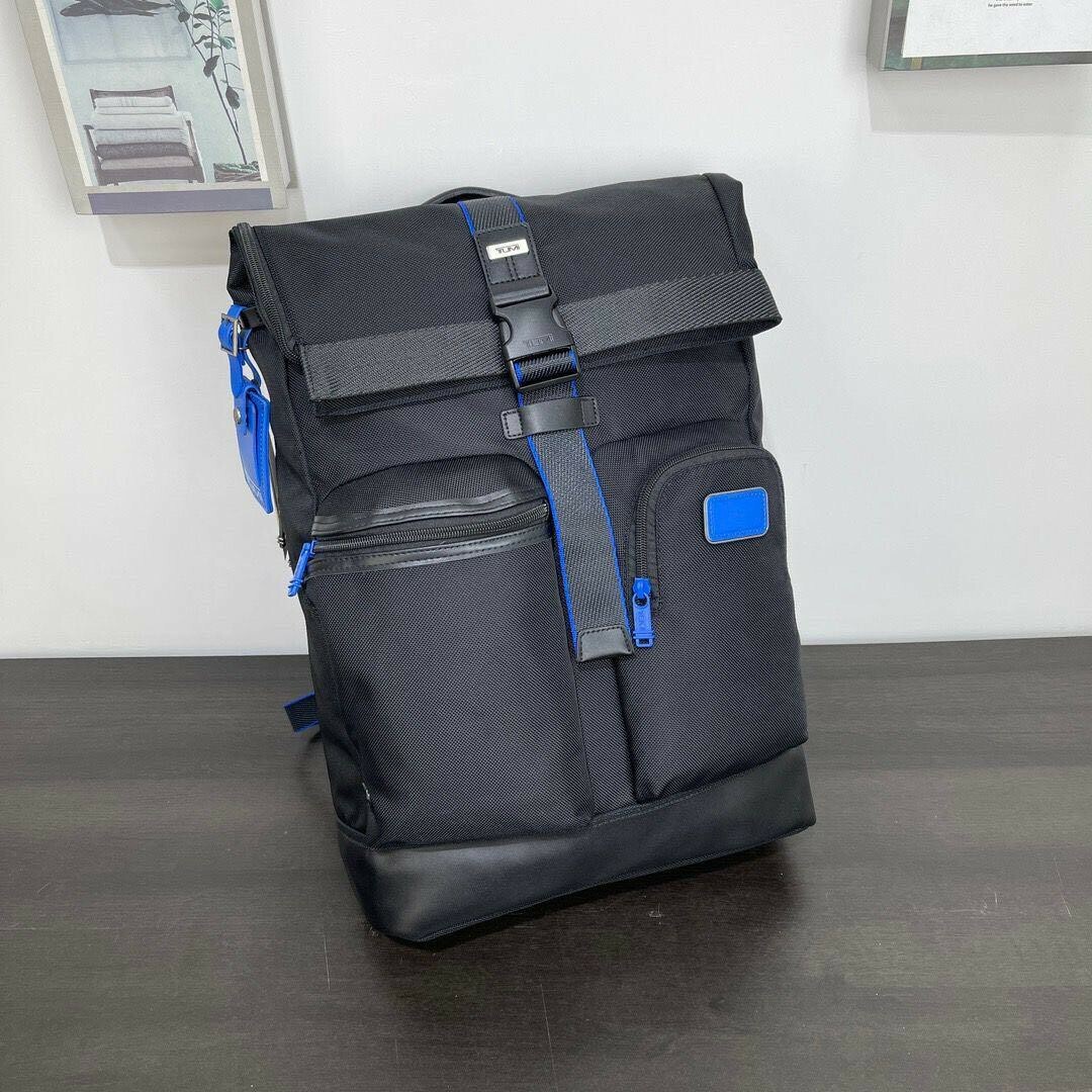 TUMI(トゥミ)の新品 TUMI ロール・トップ・バックパック 2223388 ブルーブラック メンズのバッグ(バッグパック/リュック)の商品写真