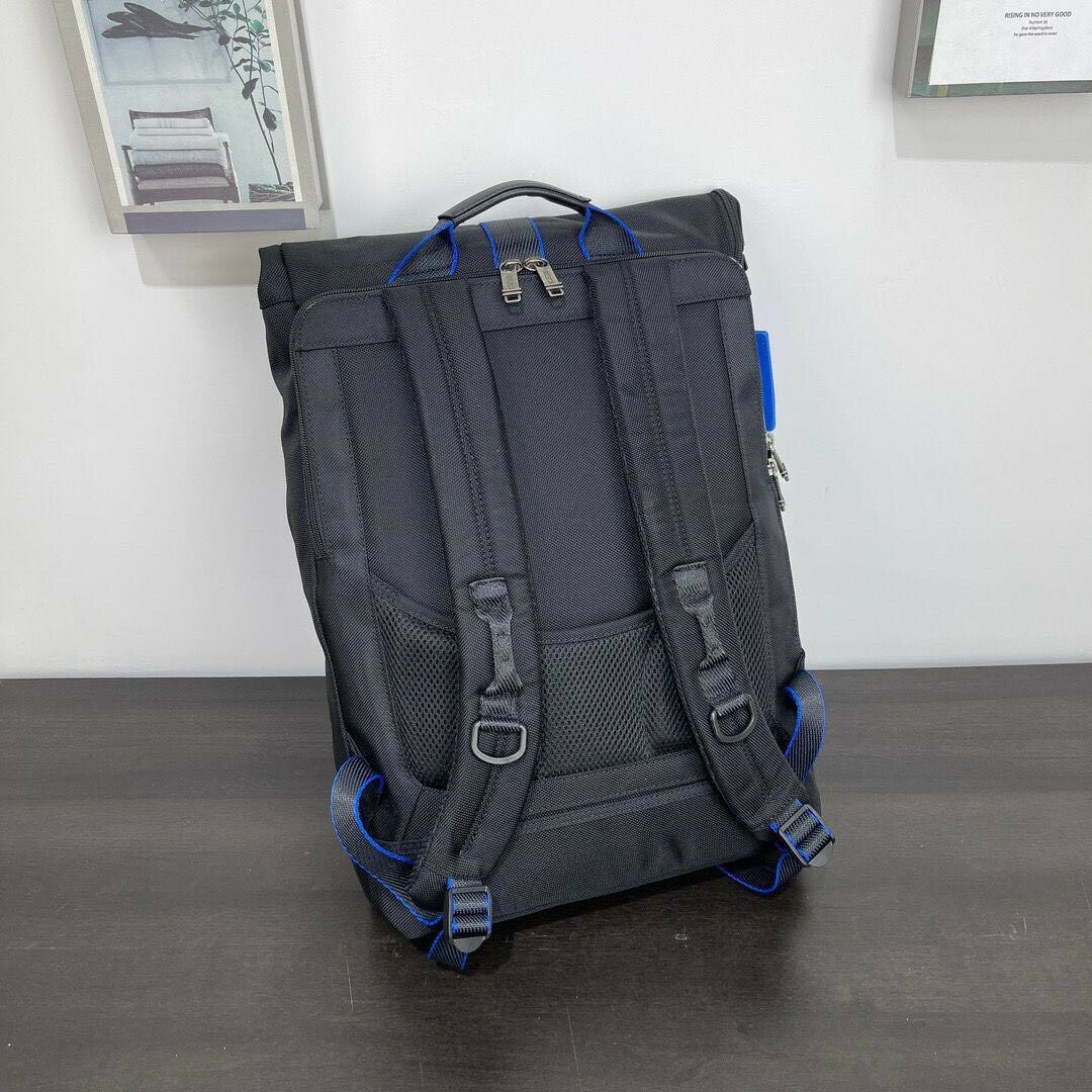 TUMI(トゥミ)の新品 TUMI ロール・トップ・バックパック 2223388 ブルーブラック メンズのバッグ(バッグパック/リュック)の商品写真