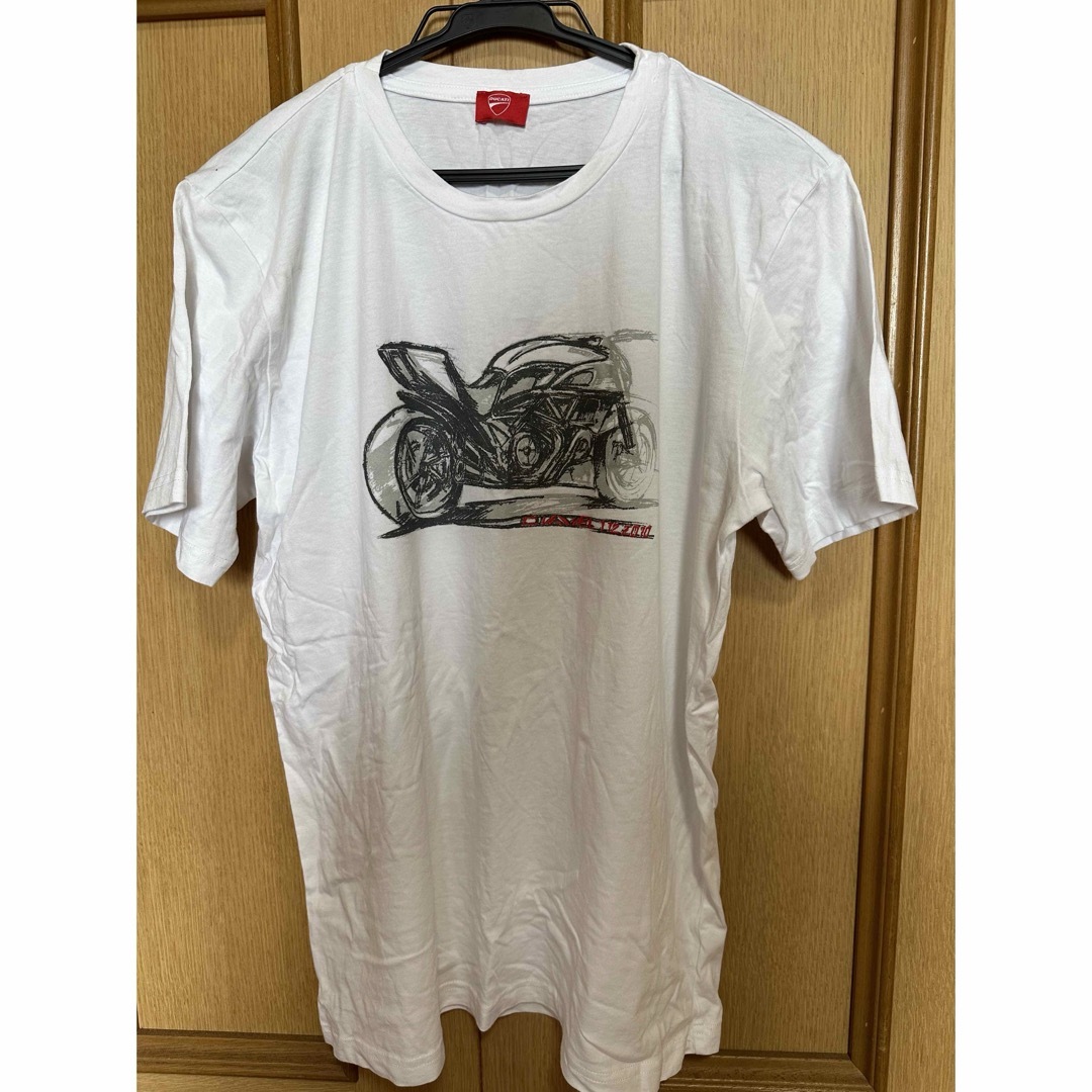Ducati(ドゥカティ)のDUCATI ドゥカティ　Tシャツ　白　メンズL メンズのトップス(Tシャツ/カットソー(半袖/袖なし))の商品写真