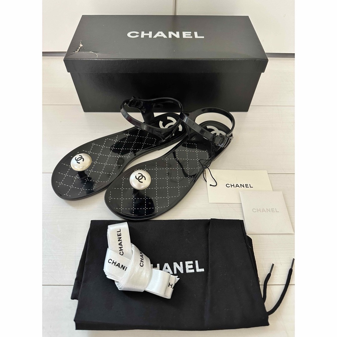 CHANEL(シャネル)のCHANEL シャネル　パール　ラバー　トング　サンダル レディースの靴/シューズ(サンダル)の商品写真