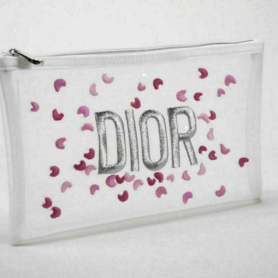 Christian Dior(クリスチャンディオール)のkbx ”箱付き”新品未使用本物　Dior ディオール　ノベルティポーチ レディースのファッション小物(ポーチ)の商品写真