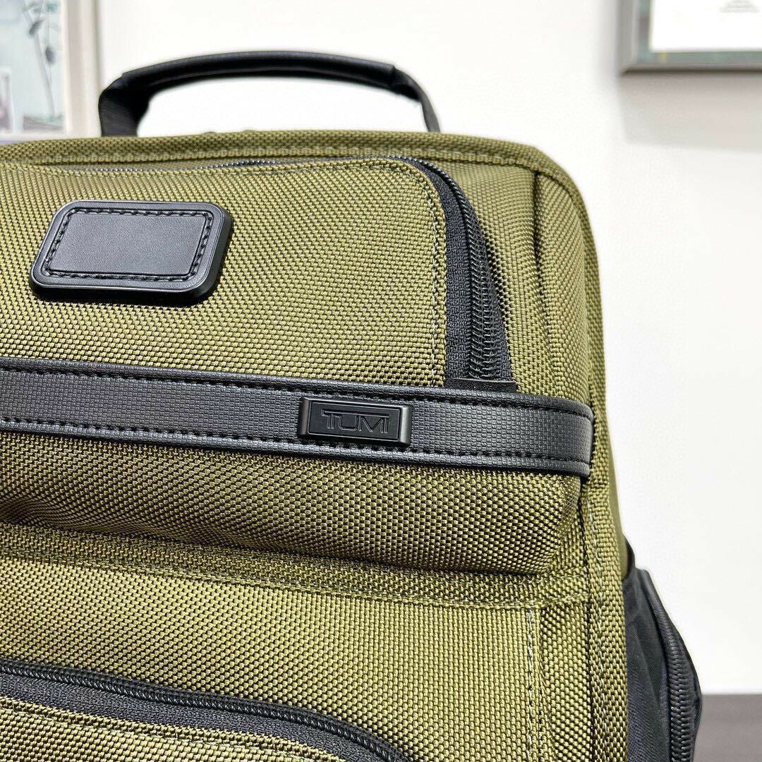 TUMI(トゥミ)の未使用 トゥミTUMI ALPHA3 バックパック リュック グリーン メンズのバッグ(バッグパック/リュック)の商品写真