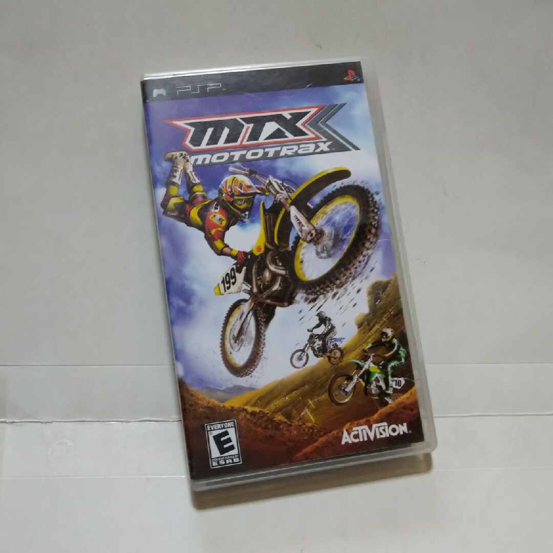 PlayStation Portable(プレイステーションポータブル)の☆MTX mototrax☆ エンタメ/ホビーのゲームソフト/ゲーム機本体(携帯用ゲームソフト)の商品写真