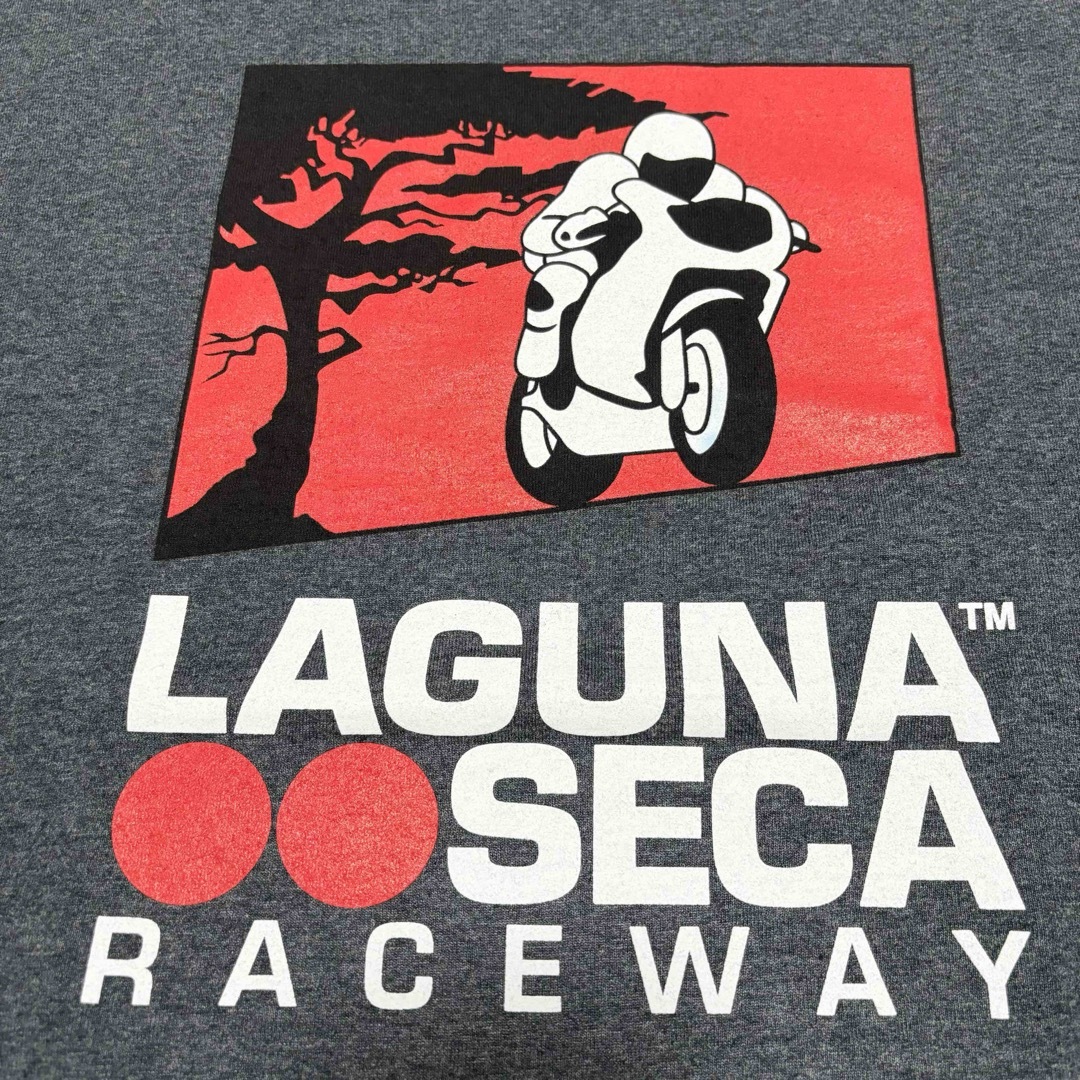 新品未■LAGUNA SECA■メモリアル アニバーサリー バイク Tシャツ M メンズのトップス(Tシャツ/カットソー(半袖/袖なし))の商品写真