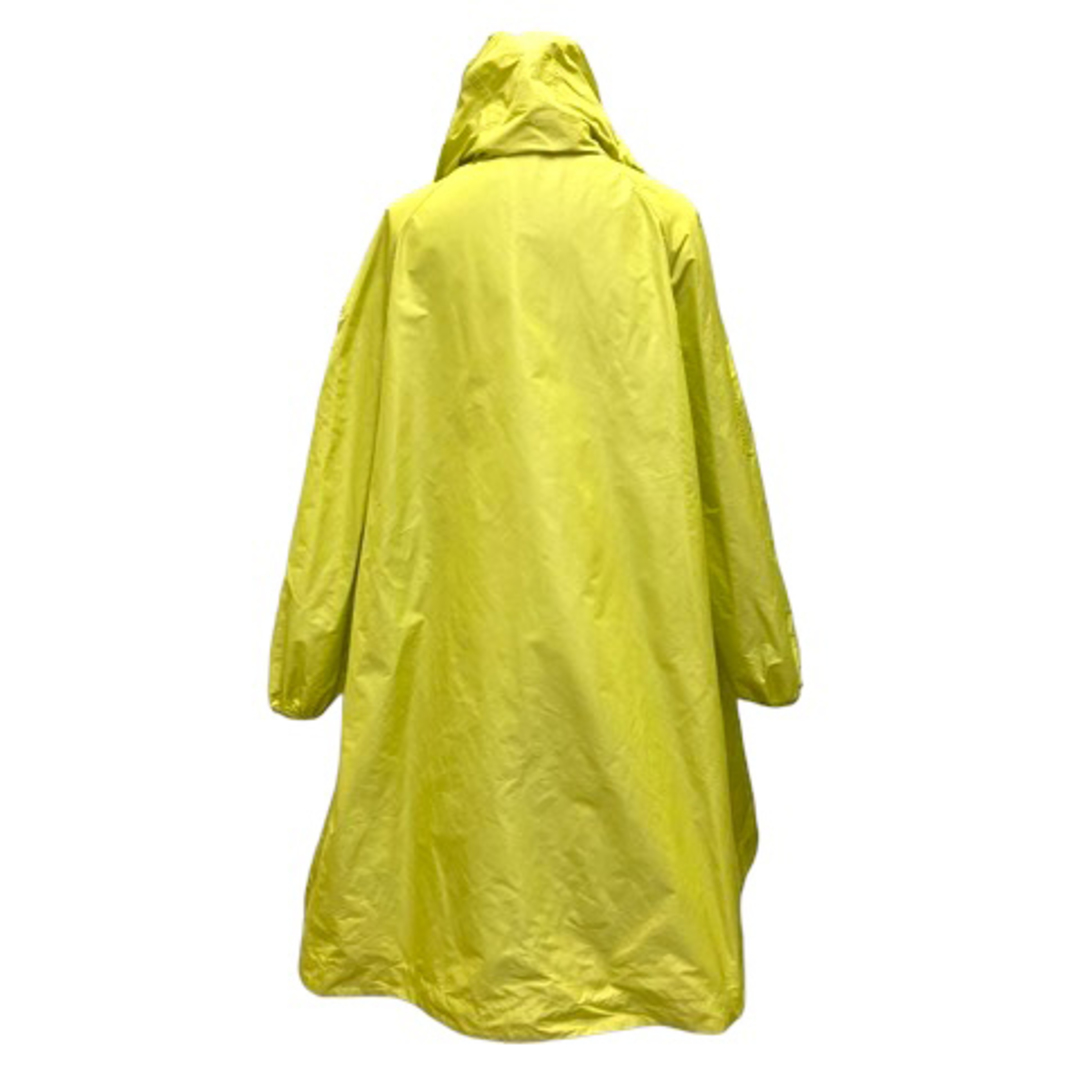 MONCLER(モンクレール)のモンクレール 20SS ナイロンコート フード フリル ロゴ ロング丈 0 黄緑 レディースのジャケット/アウター(その他)の商品写真