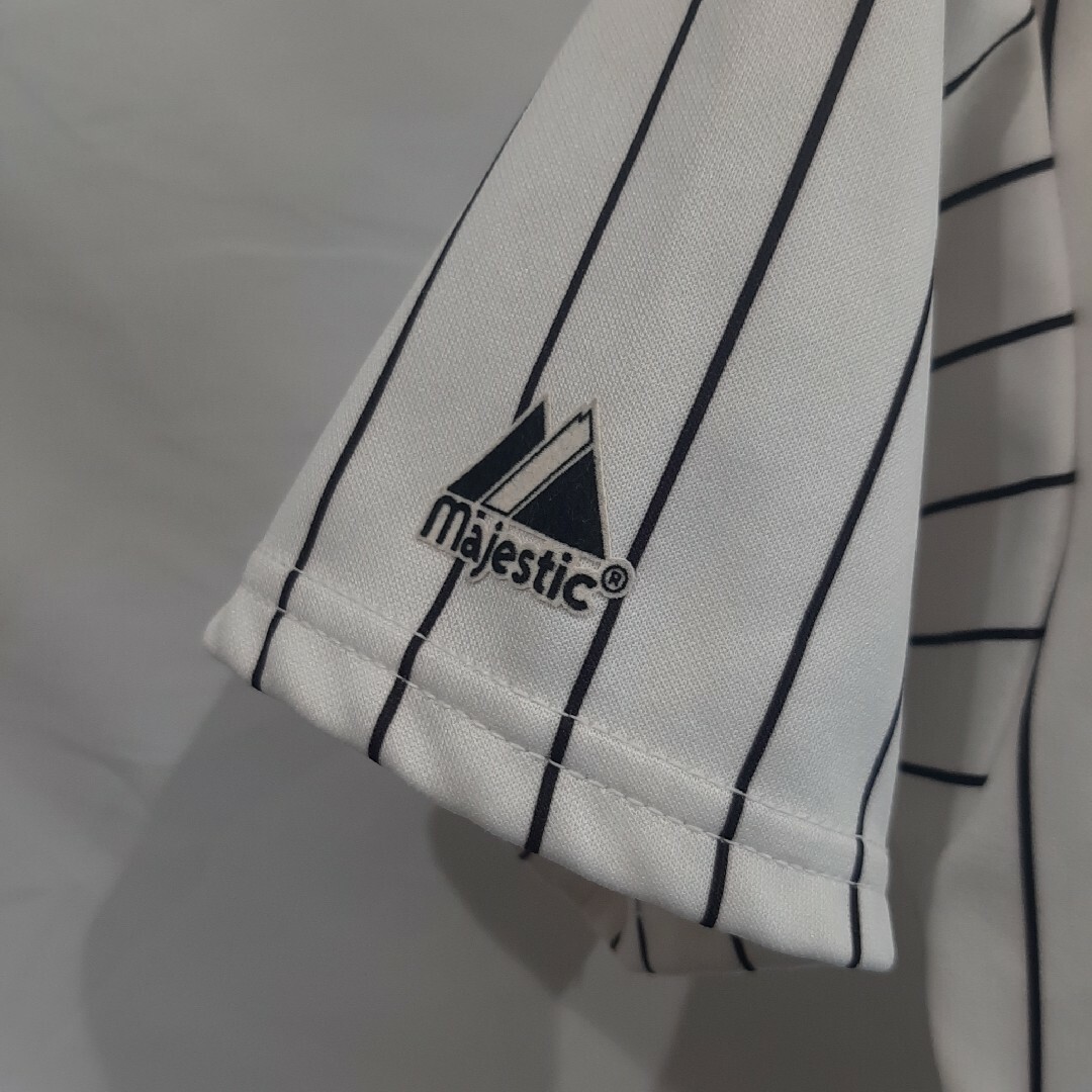 Majestic(マジェスティック)のMAJESTIC マジェスティック　シカゴホワイトソックス　ベースボールシャツ メンズのトップス(シャツ)の商品写真