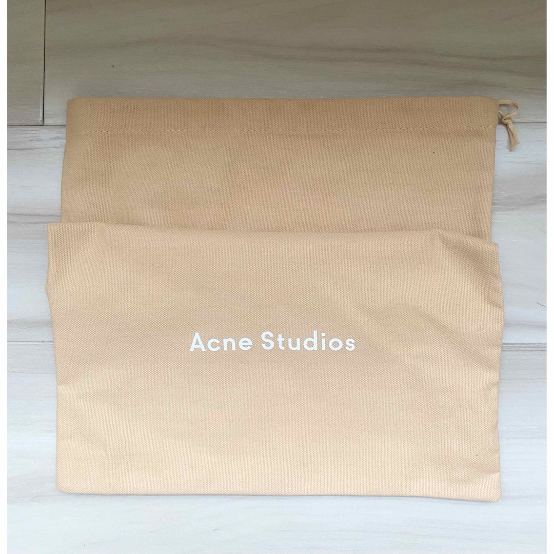 Acne Studios(アクネストゥディオズ)のAcneStudios サンダル レディースの靴/シューズ(サンダル)の商品写真