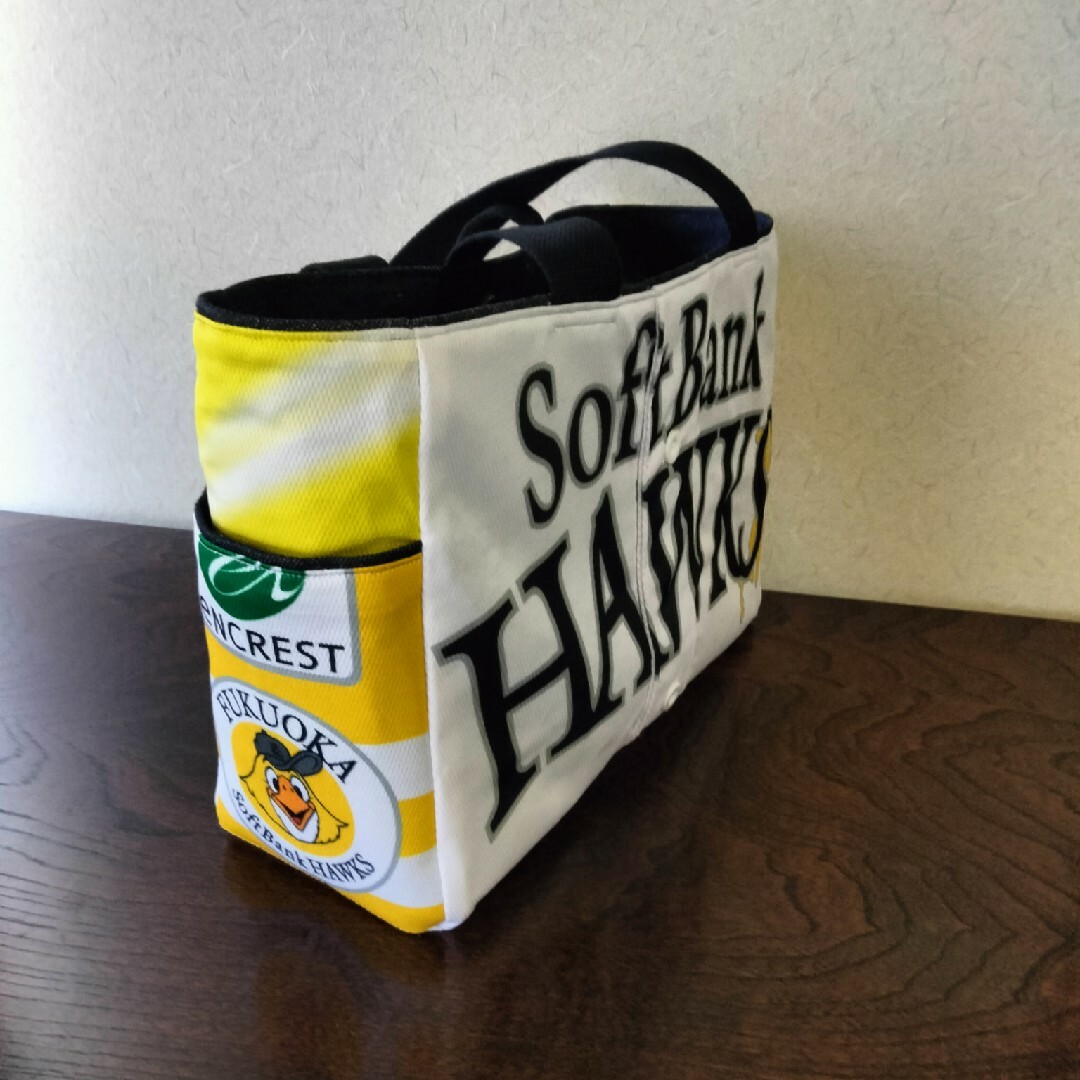 ソフトバンクホークス　トートバッグ　ファイト九州ユニフォーム レディースのバッグ(トートバッグ)の商品写真