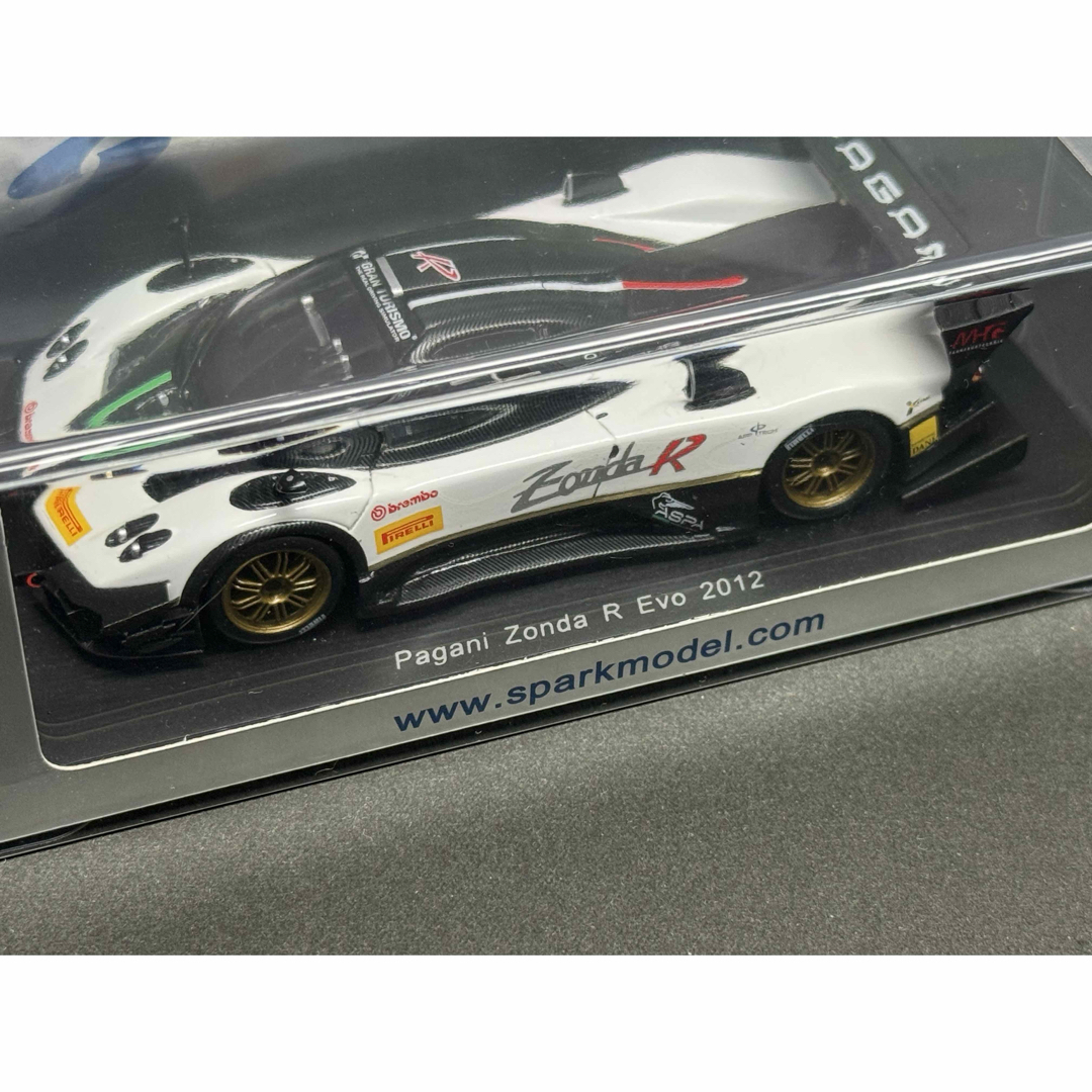 1/43 Spark Pagani Zonda R Evo 2012 新品未開封 エンタメ/ホビーのおもちゃ/ぬいぐるみ(ミニカー)の商品写真