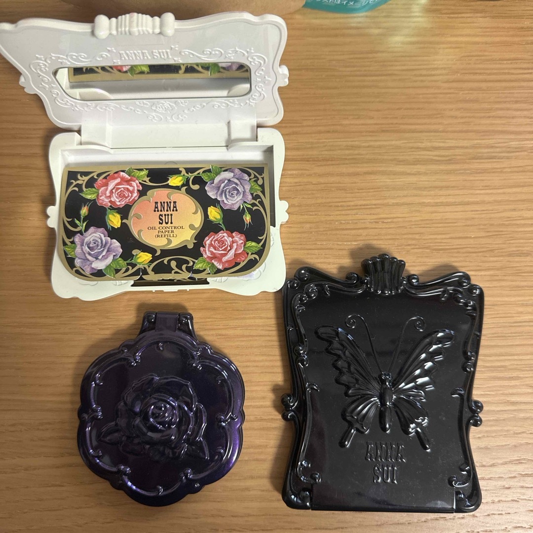 ANNA SUI(アナスイ)の中古品　アナスイ　鏡2個&あぶらとり紙ケース　３個セット コスメ/美容のメイク道具/ケアグッズ(その他)の商品写真