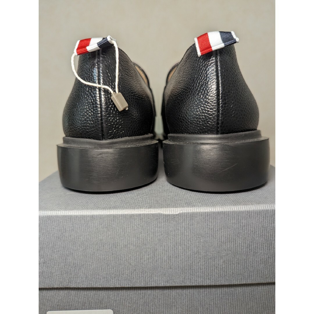 THOM BROWNE(トムブラウン)の新品 トムブラウン ペニー ローファー THOM BROWNE 靴 サイズ7.5 メンズの靴/シューズ(スリッポン/モカシン)の商品写真