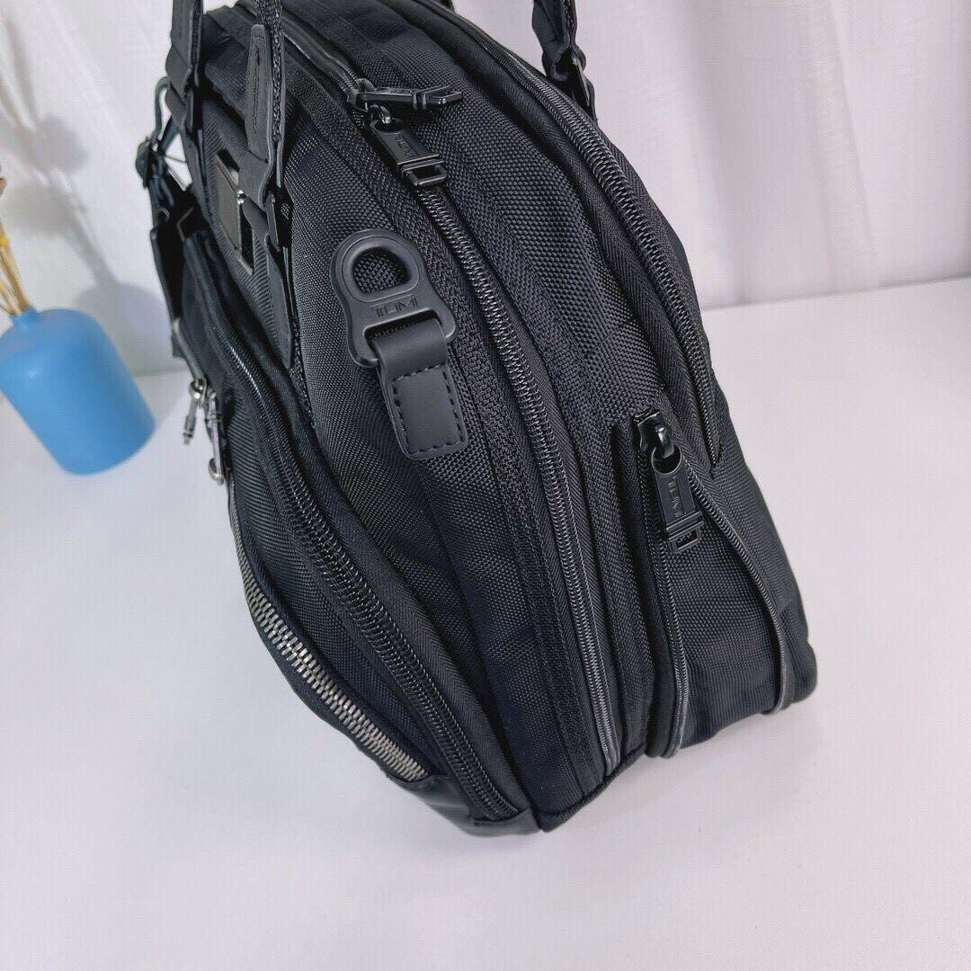 TUMI(トゥミ)のTUMI ALPHA BRAVO 2wayブリーフケース ビジネスバッグ 黒 メンズのバッグ(バッグパック/リュック)の商品写真