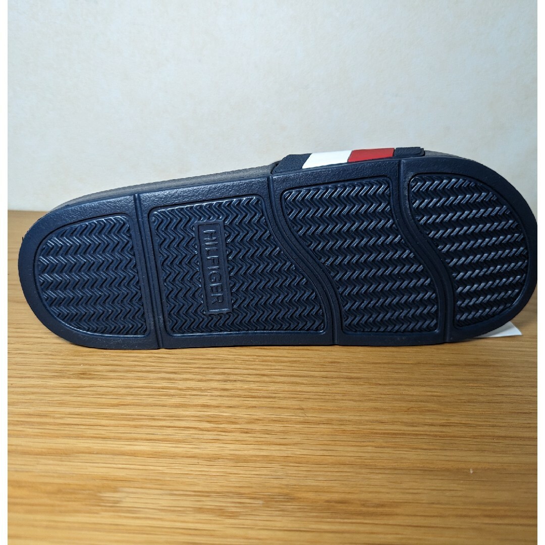 TOMMY HILFIGER(トミーヒルフィガー)の新品　トミーヒルフィガーUS8 （約26cm）サンダル　TOMMY メンズの靴/シューズ(サンダル)の商品写真