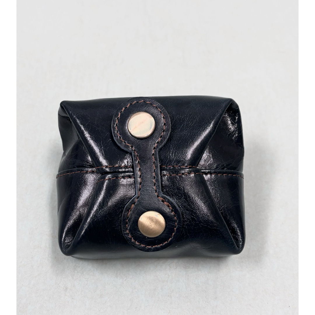 本革 コンパクトレザーコインケース 小銭入れ　ユニセックス 財布 メンズのファッション小物(コインケース/小銭入れ)の商品写真