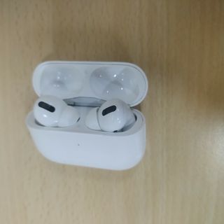 アップル(Apple)のAirPods Proジャンク(ヘッドフォン/イヤフォン)