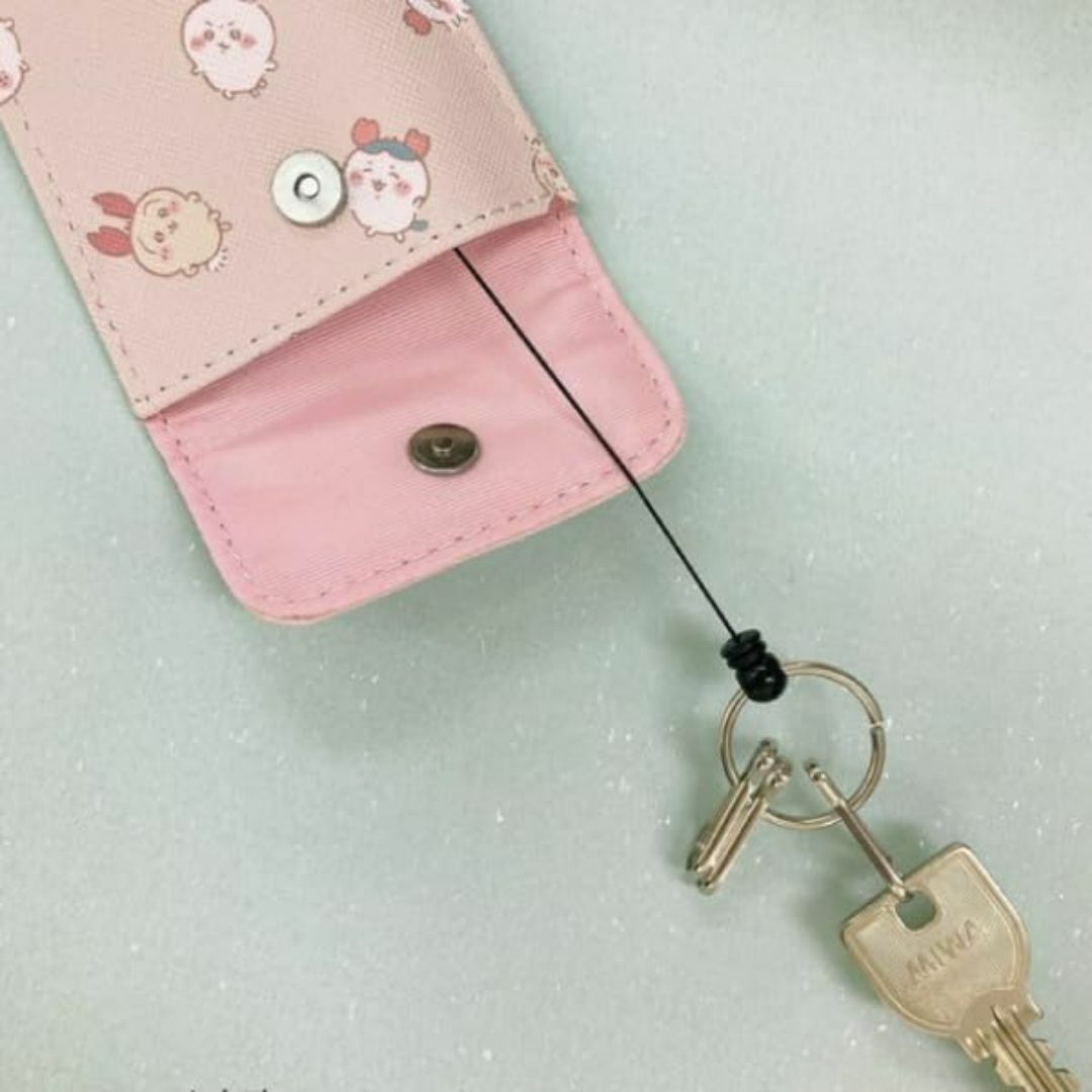 【新着商品】アルディ ちいかわ リール付きキーケース（ピンク） レディースのバッグ(その他)の商品写真