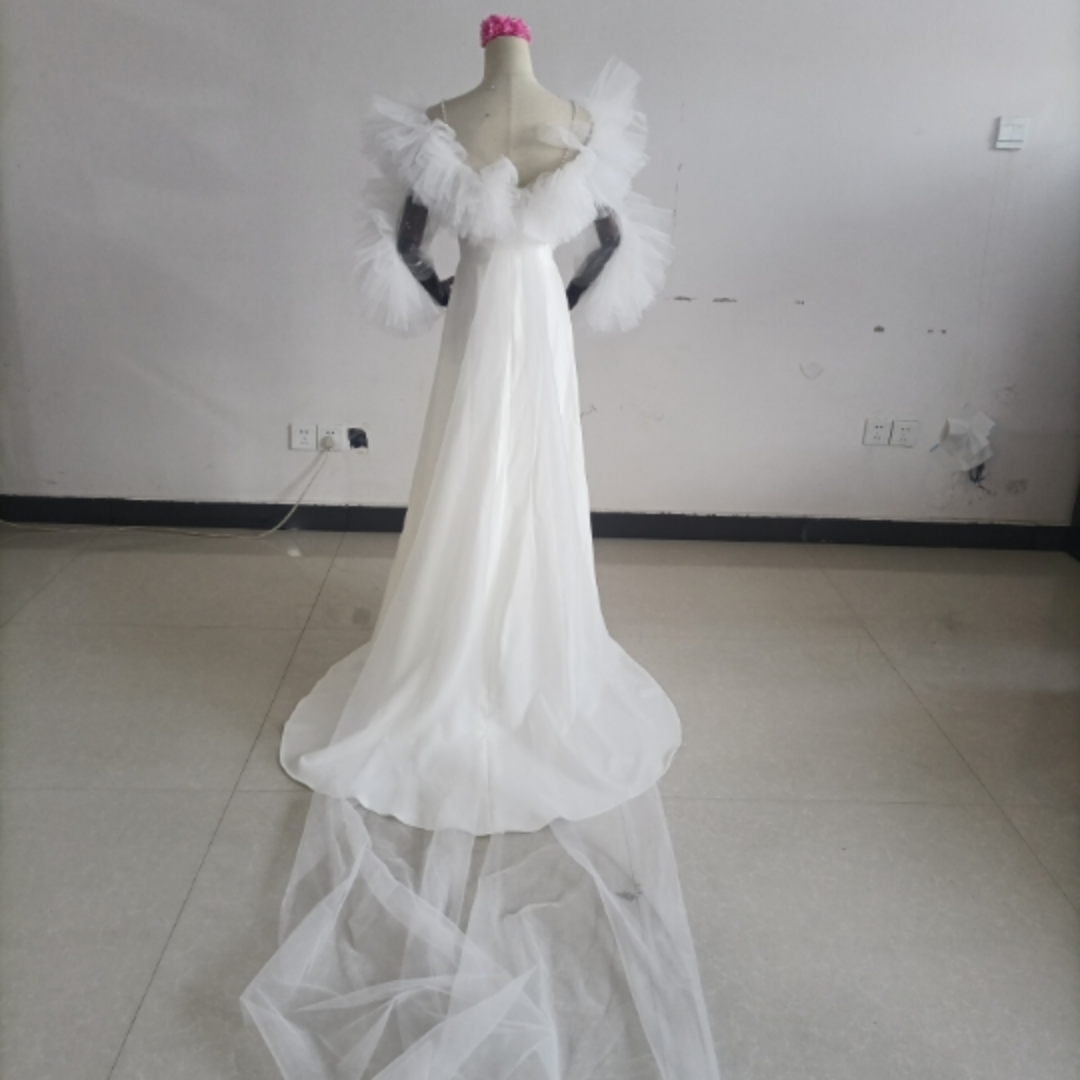 2ways デザイン感 ウエディングドレス キャミソール+トップス パール 前撮 レディースのフォーマル/ドレス(ウェディングドレス)の商品写真