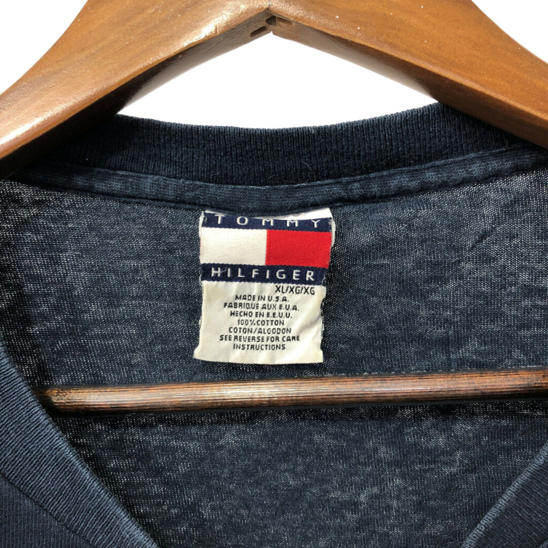 TOMMY HILFIGER(トミーヒルフィガー)の90年代 USA製 TOMMY HILFIGER トミーヒルフィガー 半袖Ｔシャツ ネイビー (メンズ XL) 中古 古着 Q6513 メンズのトップス(Tシャツ/カットソー(半袖/袖なし))の商品写真