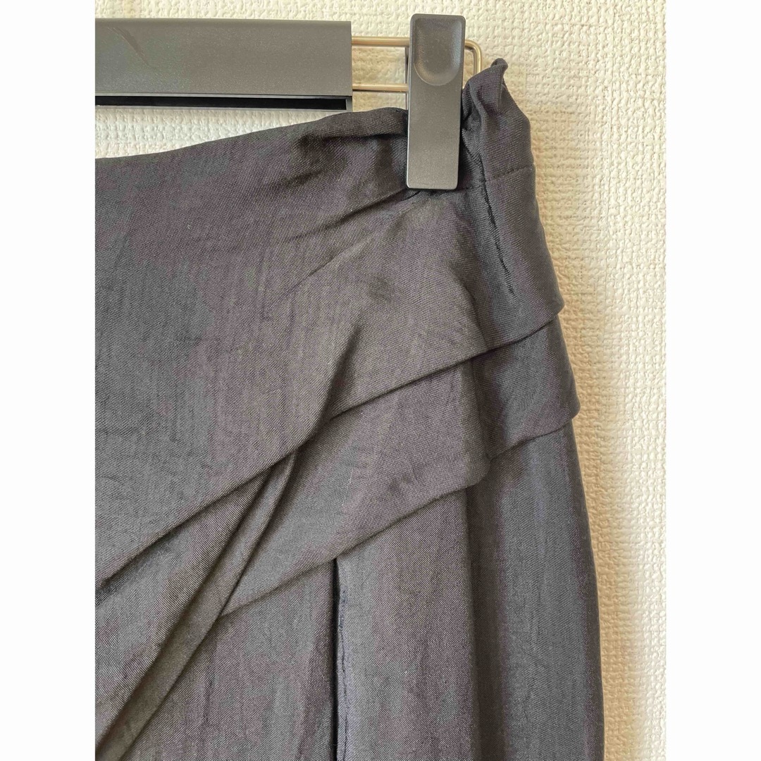 martinique(マルティニーク)の【新品】マルティニーク ダブルクロススカート ブラック 2ウェイ リボン ベルト レディースのスカート(ロングスカート)の商品写真