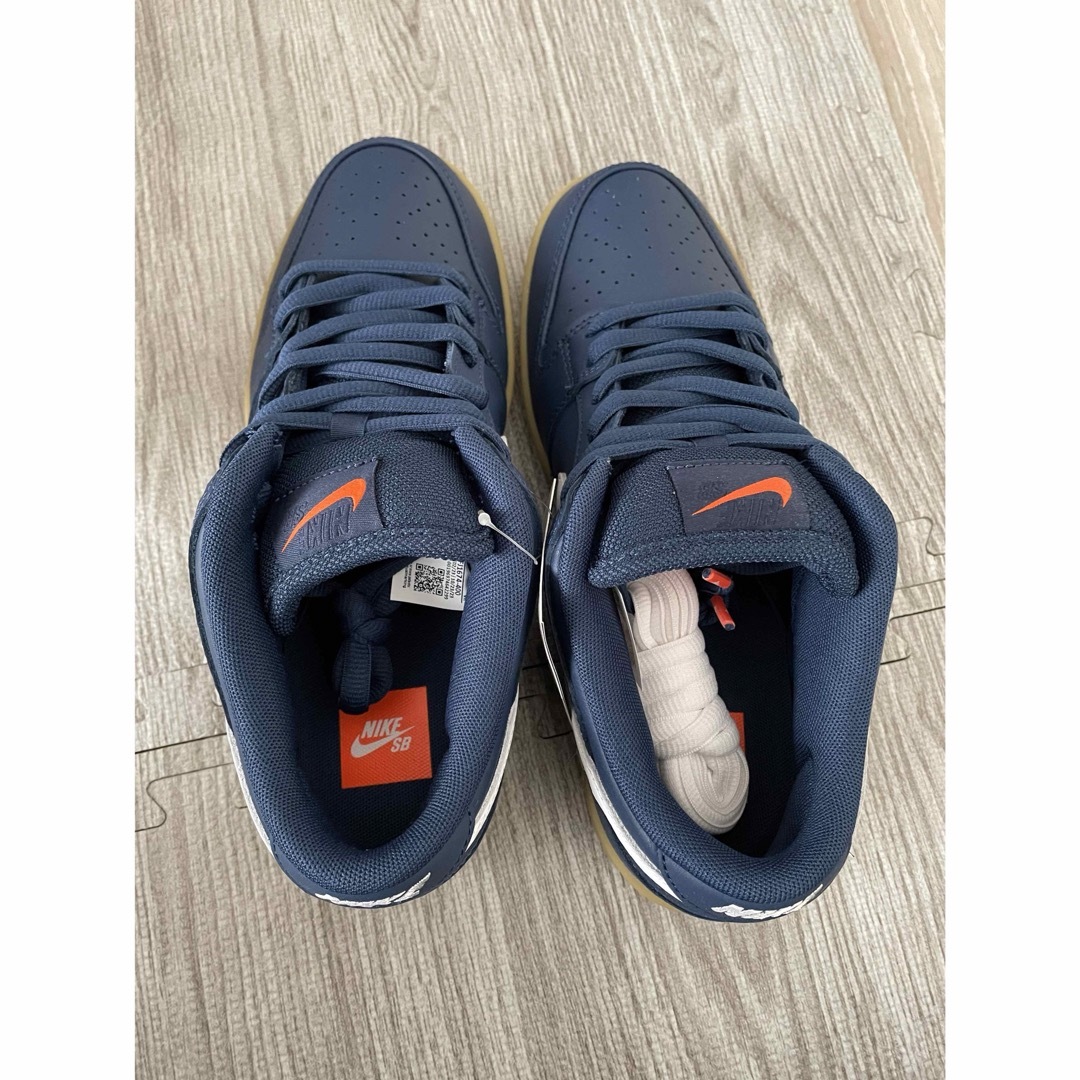 NIKE(ナイキ)のNIKE SB Dunk Low Orange Label Navy Gum メンズの靴/シューズ(スニーカー)の商品写真