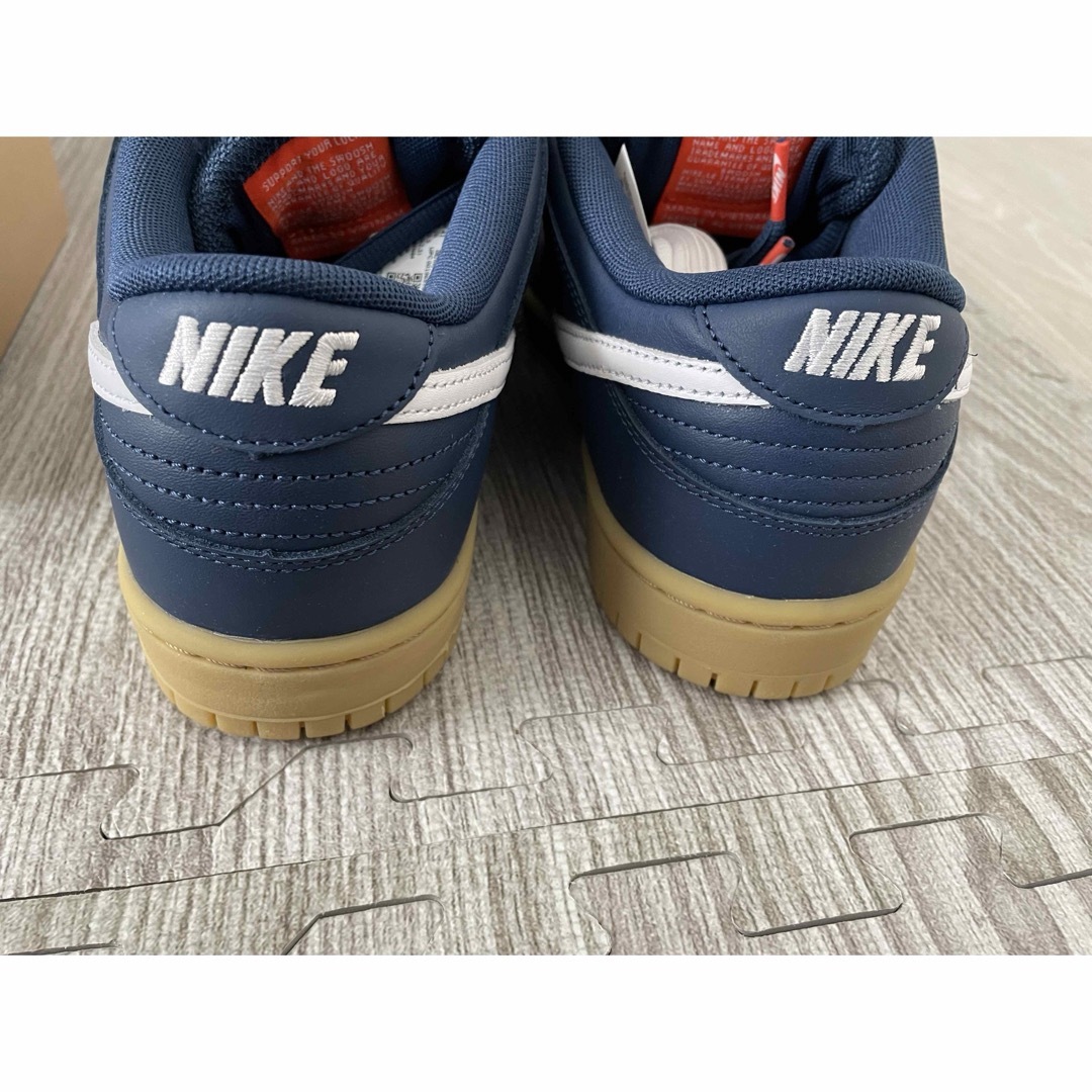 NIKE(ナイキ)のNIKE SB Dunk Low Orange Label Navy Gum メンズの靴/シューズ(スニーカー)の商品写真