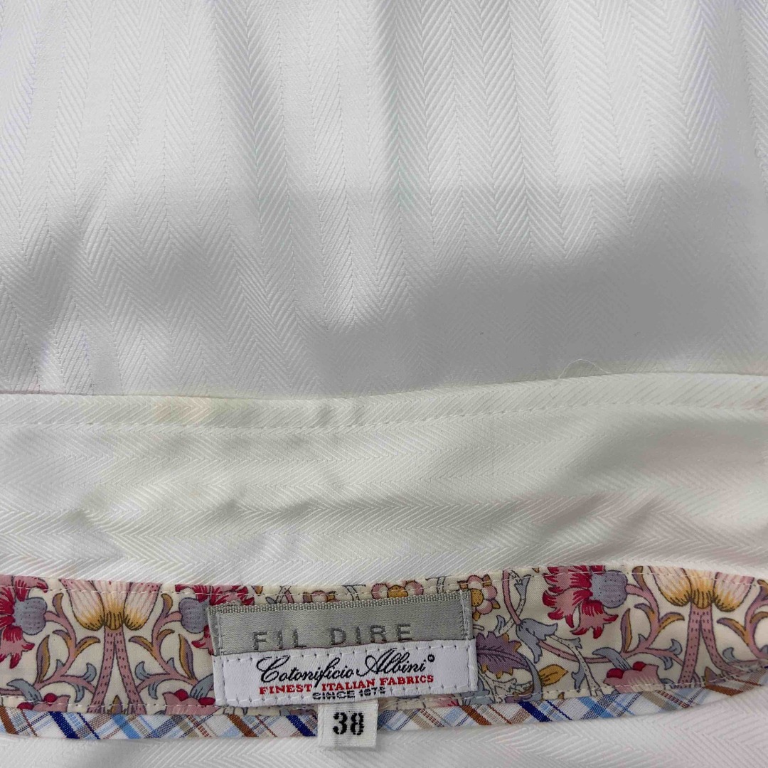 ヴィンテージ レディース 長袖シャツ ブラウス シンプル ホワイト ストレート 内側デザイン レディースのトップス(シャツ/ブラウス(長袖/七分))の商品写真