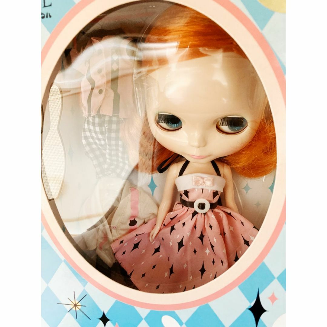 【500円引きクーポン】 Takara Tomy - トイザらス限定 新品・未使用!Blytheネオ ネオブライス