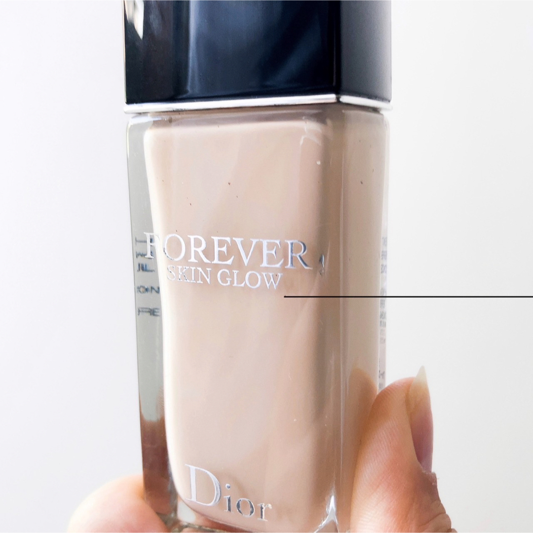 Dior(ディオール)のディオールスキン フォーエヴァー フルイド グロウ 0CR コスメ/美容のベースメイク/化粧品(ファンデーション)の商品写真