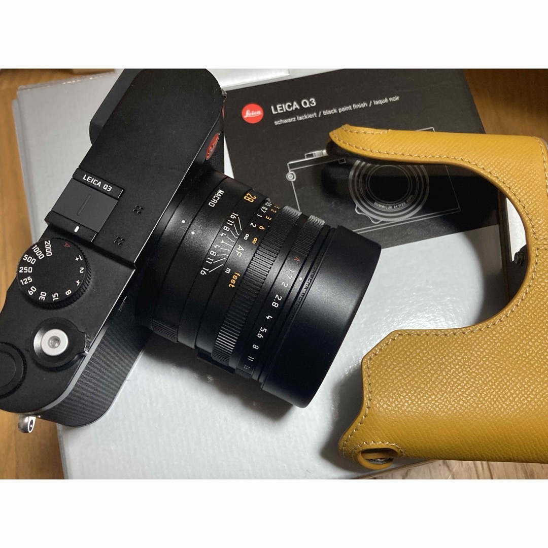 LEICA(ライカ)のleica Q3 スマホ/家電/カメラのカメラ(ミラーレス一眼)の商品写真