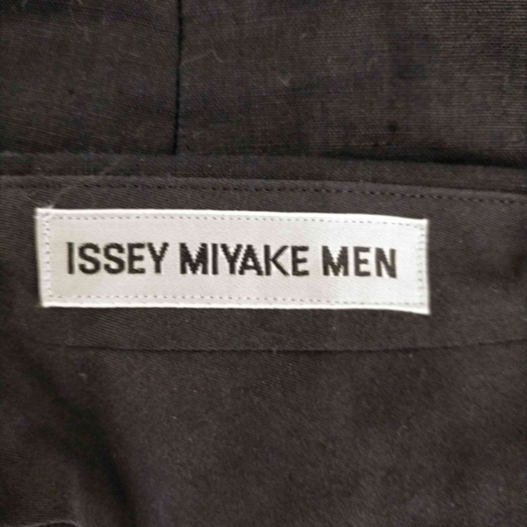 ISSEY MIYAKE(イッセイミヤケ)のISSEY MIYAKE MEN(イッセイミヤケメン) メンズ パンツ メンズのパンツ(スラックス)の商品写真