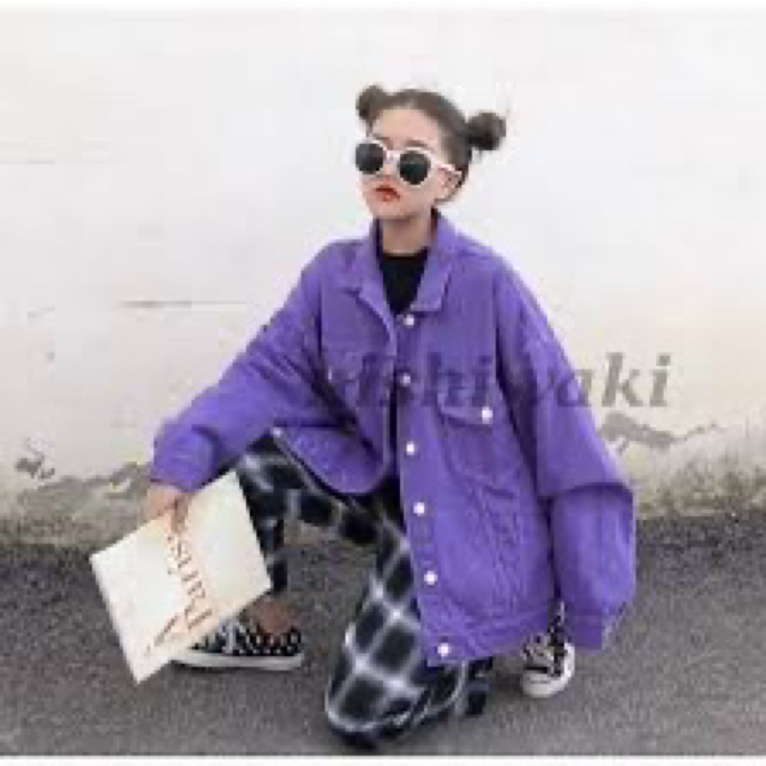 Bershka(ベルシュカ)のBershka  紫  デニムジャケット レディースのジャケット/アウター(Gジャン/デニムジャケット)の商品写真