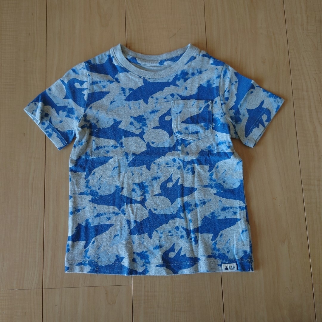 GAP Kids(ギャップキッズ)のGAP 105-110cm Ｔシャツ ７枚セット キッズ/ベビー/マタニティのキッズ服男の子用(90cm~)(Tシャツ/カットソー)の商品写真