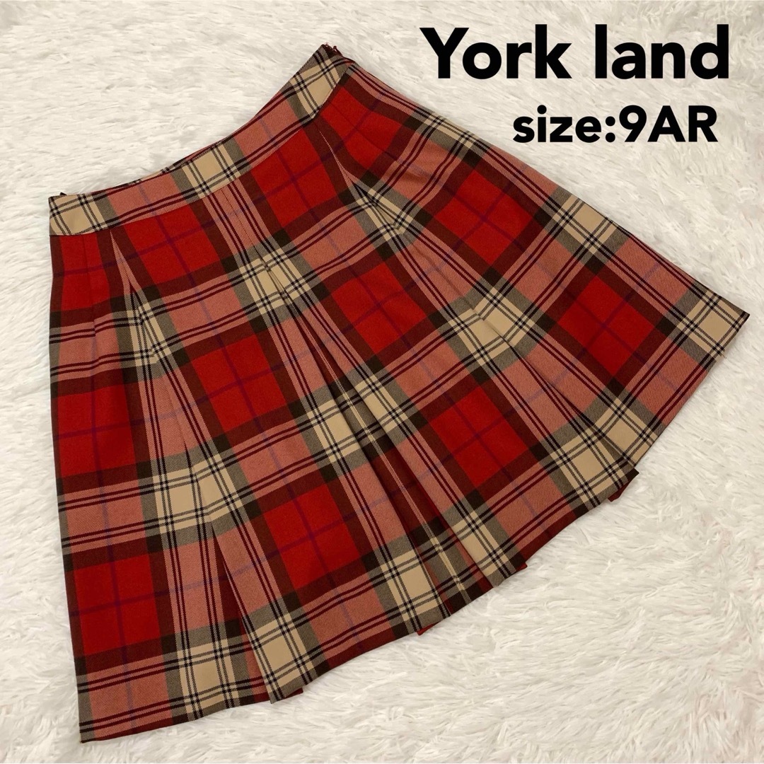 Yorkland(ヨークランド)の【美品】York land タータンチェック 膝丈スカート 9号 平成レトロ 赤 レディースのスカート(ひざ丈スカート)の商品写真