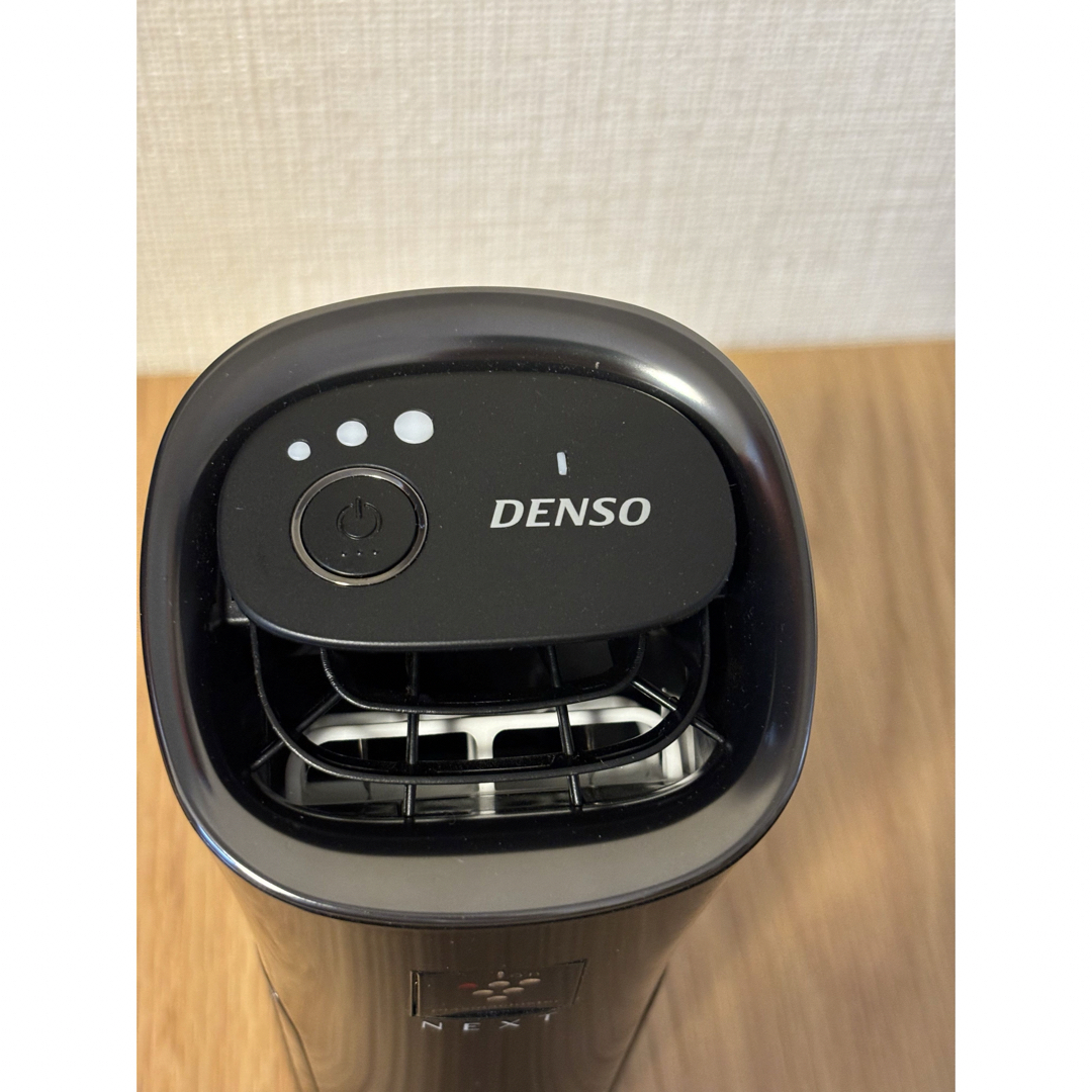 デンソー(DENSO) 車載用 プラズマクラスター イオン発生機  自動車/バイクの自動車(車内アクセサリ)の商品写真