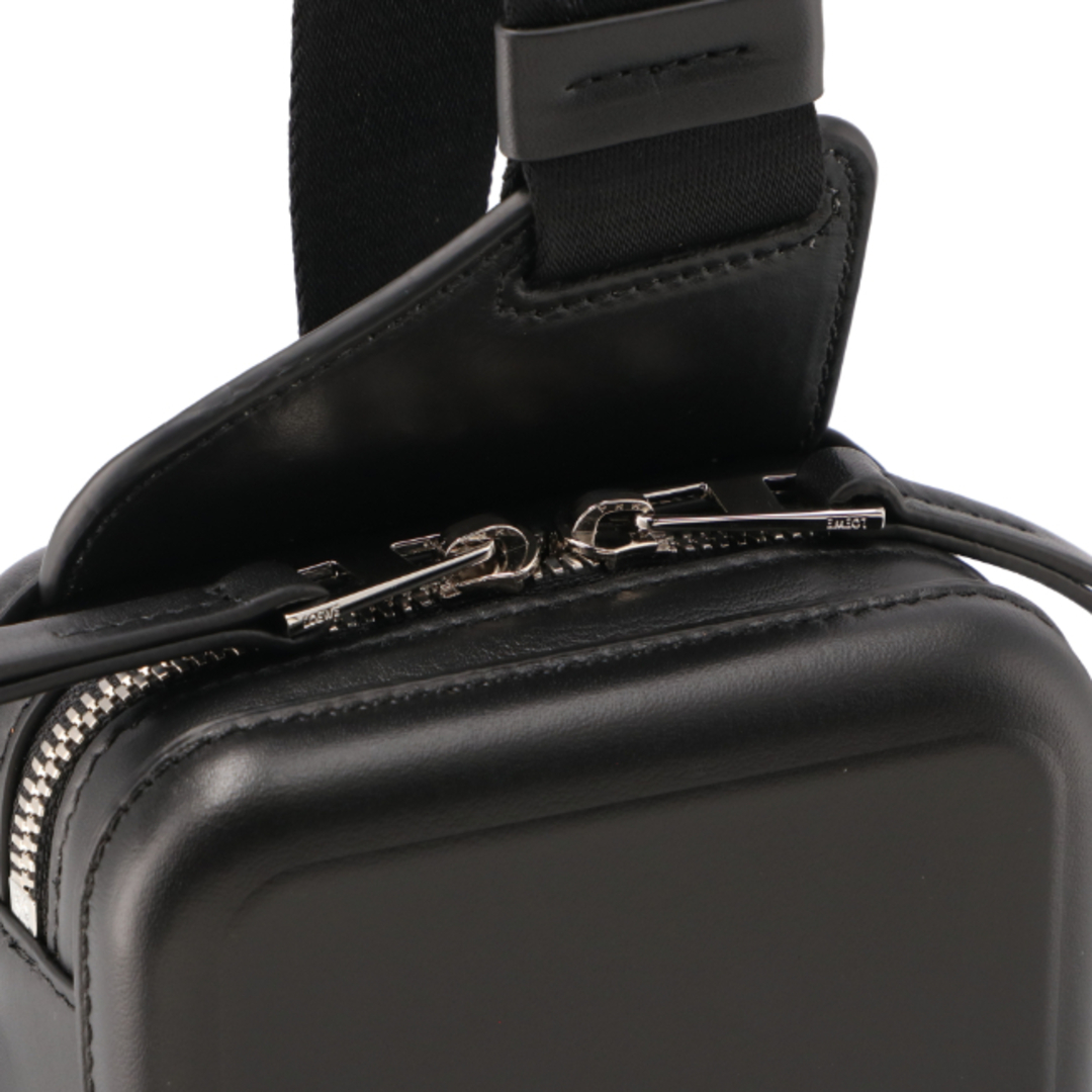 LOEWE - ロエベ/LOEWE バッグ? メンズ LEATHER MOLDED SLING LOEWE - ロエベ/LOEWE バッグ? メンズ LEATHER MOLDED SLING