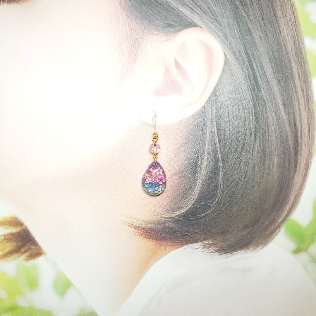 No.1519-C　フラワーモチーフ☆春ピアス・イヤリング ハンドメイドのアクセサリー(ピアス)の商品写真